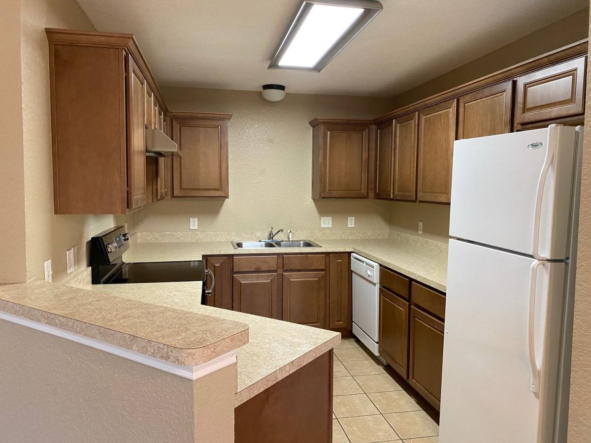 Townhouse for rent at 11447 Creek Eagle, San Antonio, TX 78245