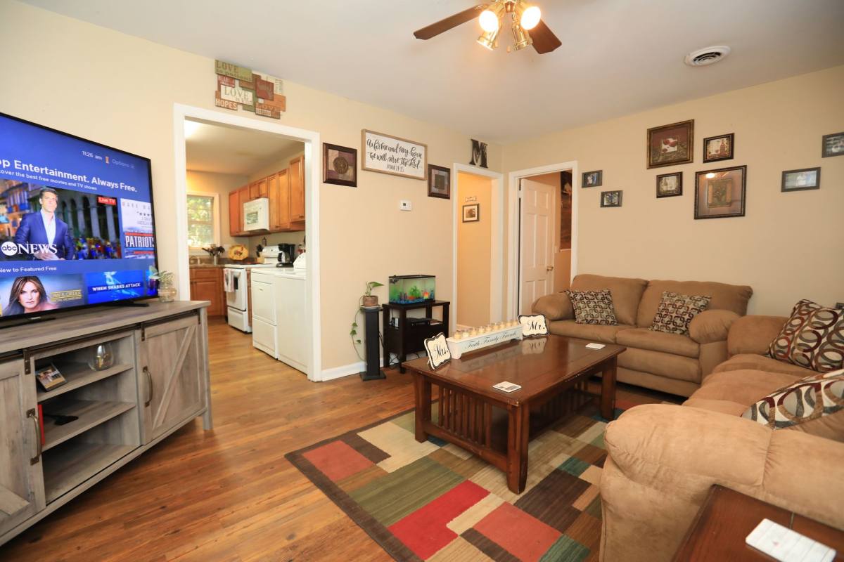 Apartment for rent at 258 Forrest Ave, Calhoun, GA 30701