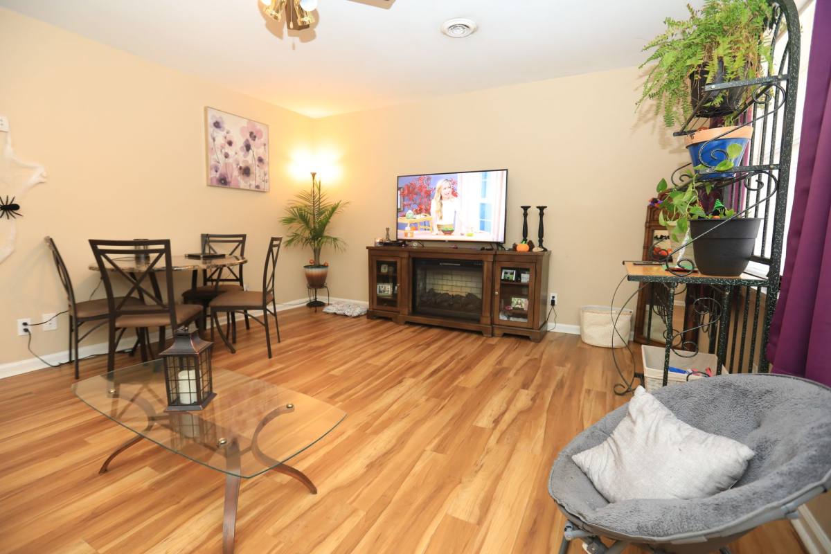 Apartment for rent at 258 Forrest Ave, Calhoun, GA 30701