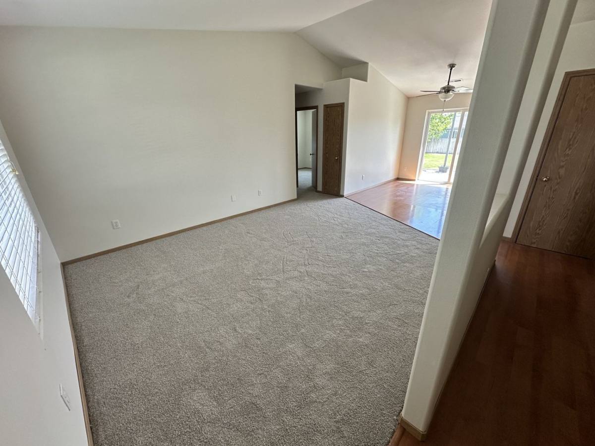House for rent at 4914 Sinai Dr, Pasco, WA 99301