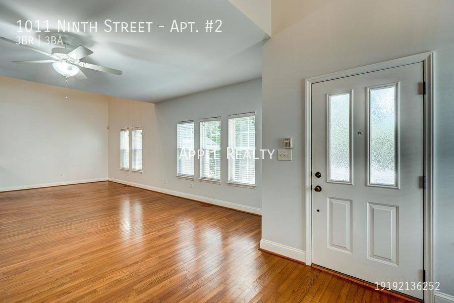 Townhouse for rent at 1011 Ninth St, Durham, NC 27705