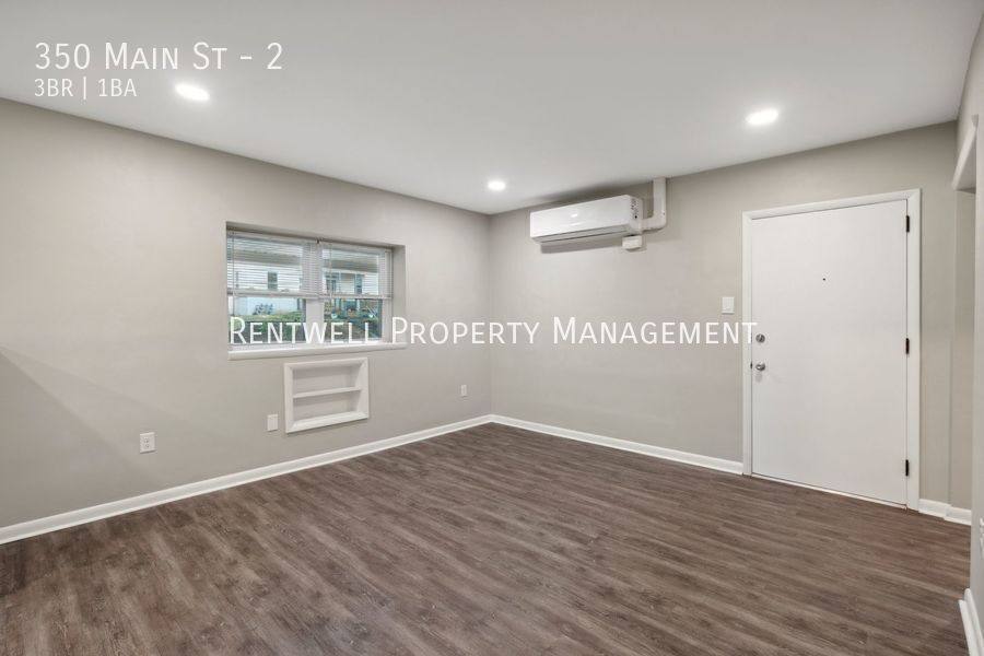 Apartment for rent at 350 Main St #2, Schwenksville, PA 19473