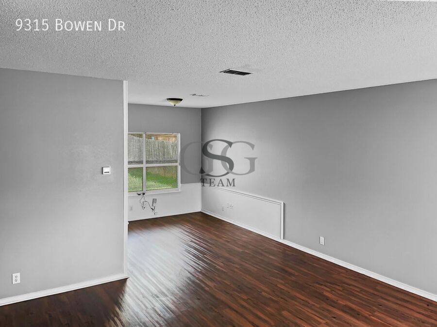 House for rent at 9315 Bowen Dr, San Antonio, TX 78250
