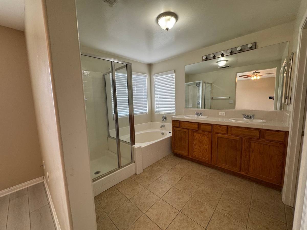 House for rent at 6417 Brewer Creek Dr, Bakersfield, CA 93313