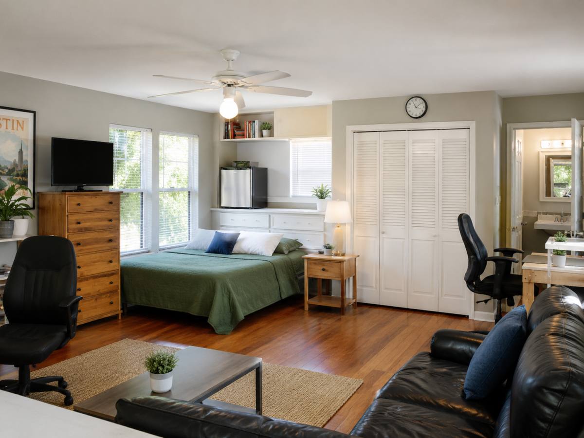 Apartment for rent at 4516 Ave D, Austin, TX 78751
