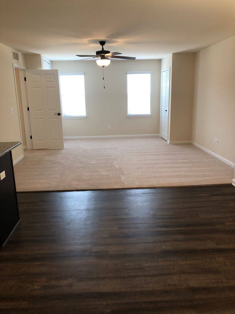 Apartment for rent at 8252 Yorkshire Dr, Utica, MI 48316