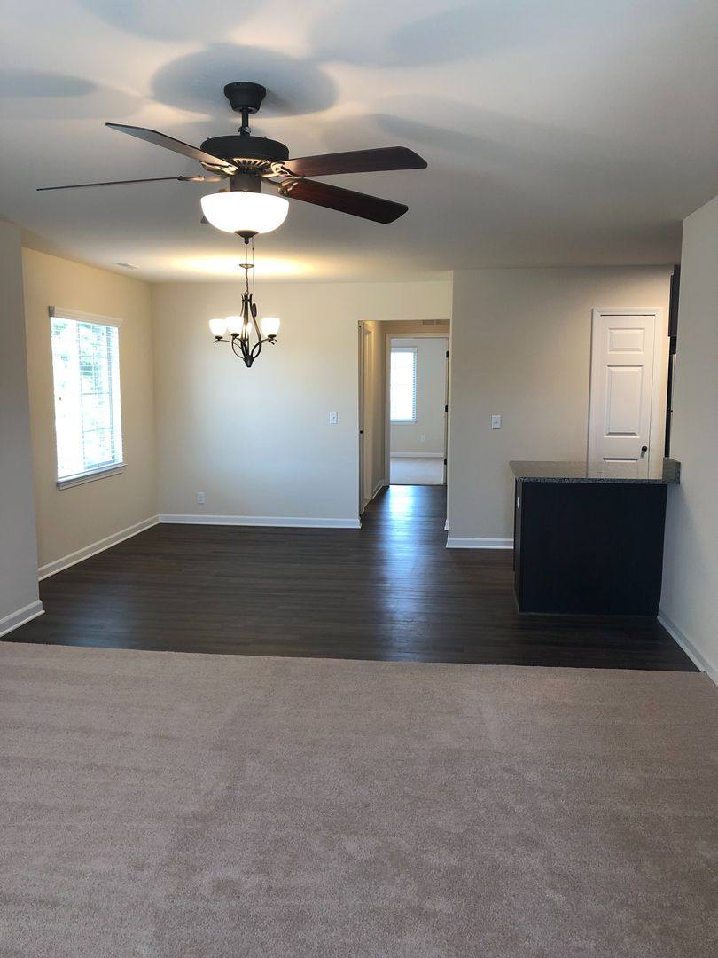 Apartment for rent at 8252 Yorkshire Dr, Utica, MI 48316