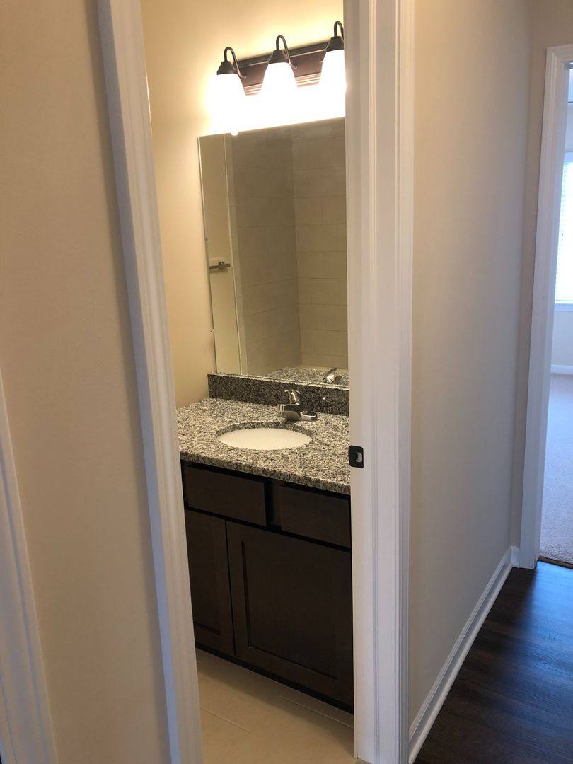 Apartment for rent at 8252 Yorkshire Dr, Utica, MI 48316