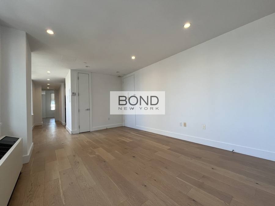 Condo for rent at 50 Murray St #2101, New York, NY 10007