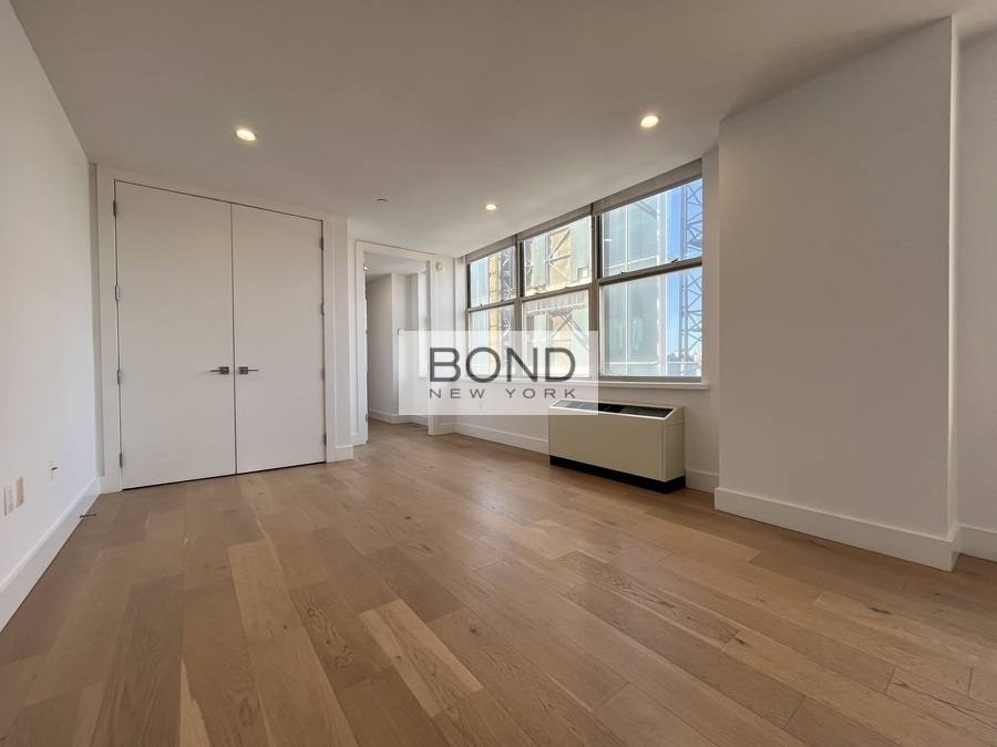 Condo for rent at 50 Murray St #2101, New York, NY 10007