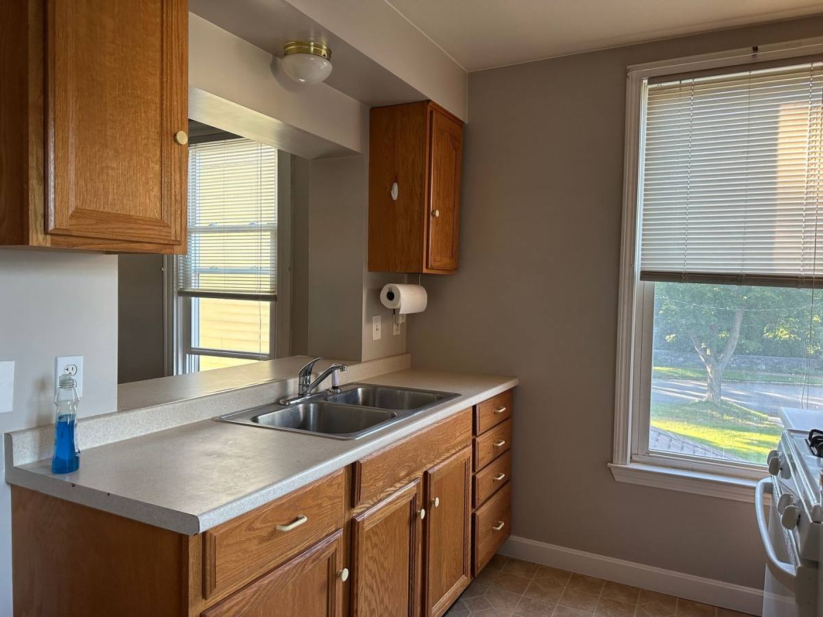 Apartment for rent at 15-17 Deane St, Portland, ME 04102