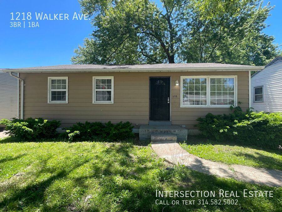 House for rent at 1218 Walker Ave, Saint Louis, MO 63138
