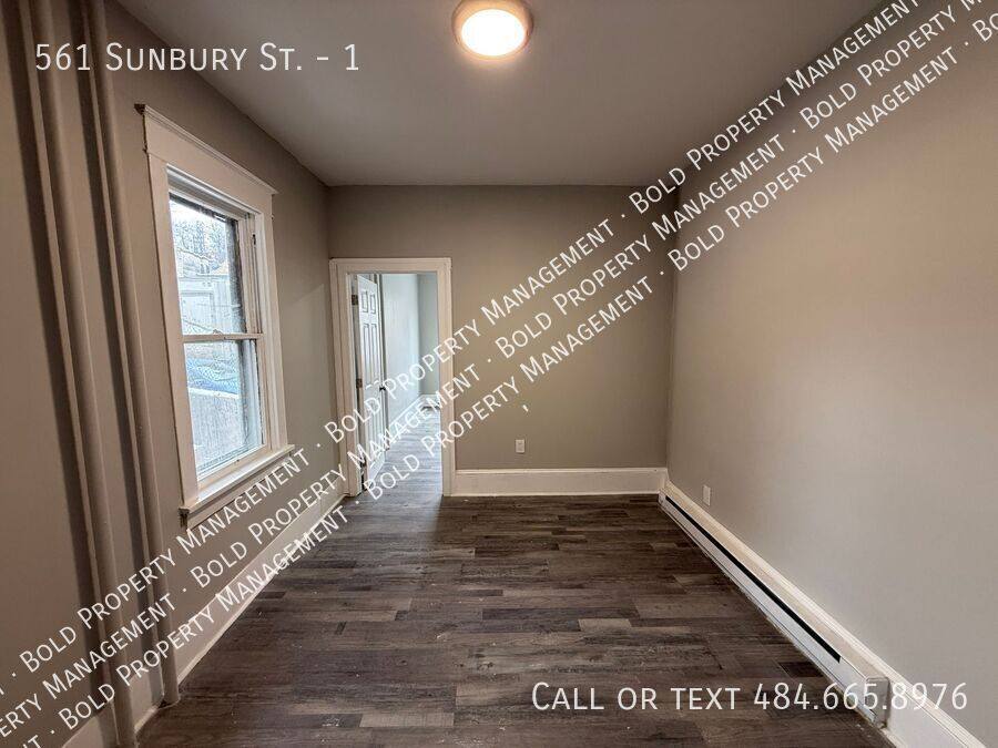 Apartment for rent at 561 Sunbury St #1, Minersville, PA 17954