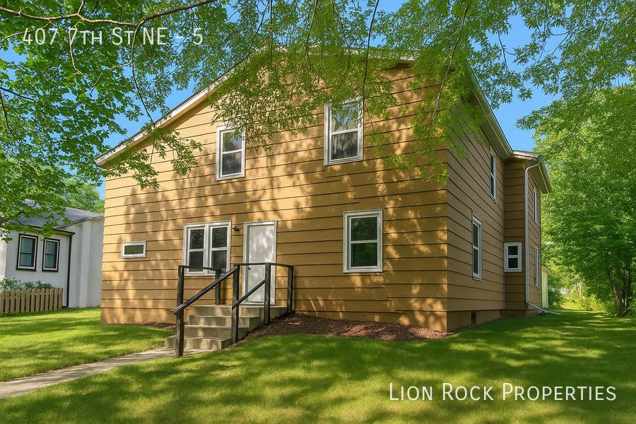 Apartment for rent at 407 7th St NE #5, Staples, MN 56479