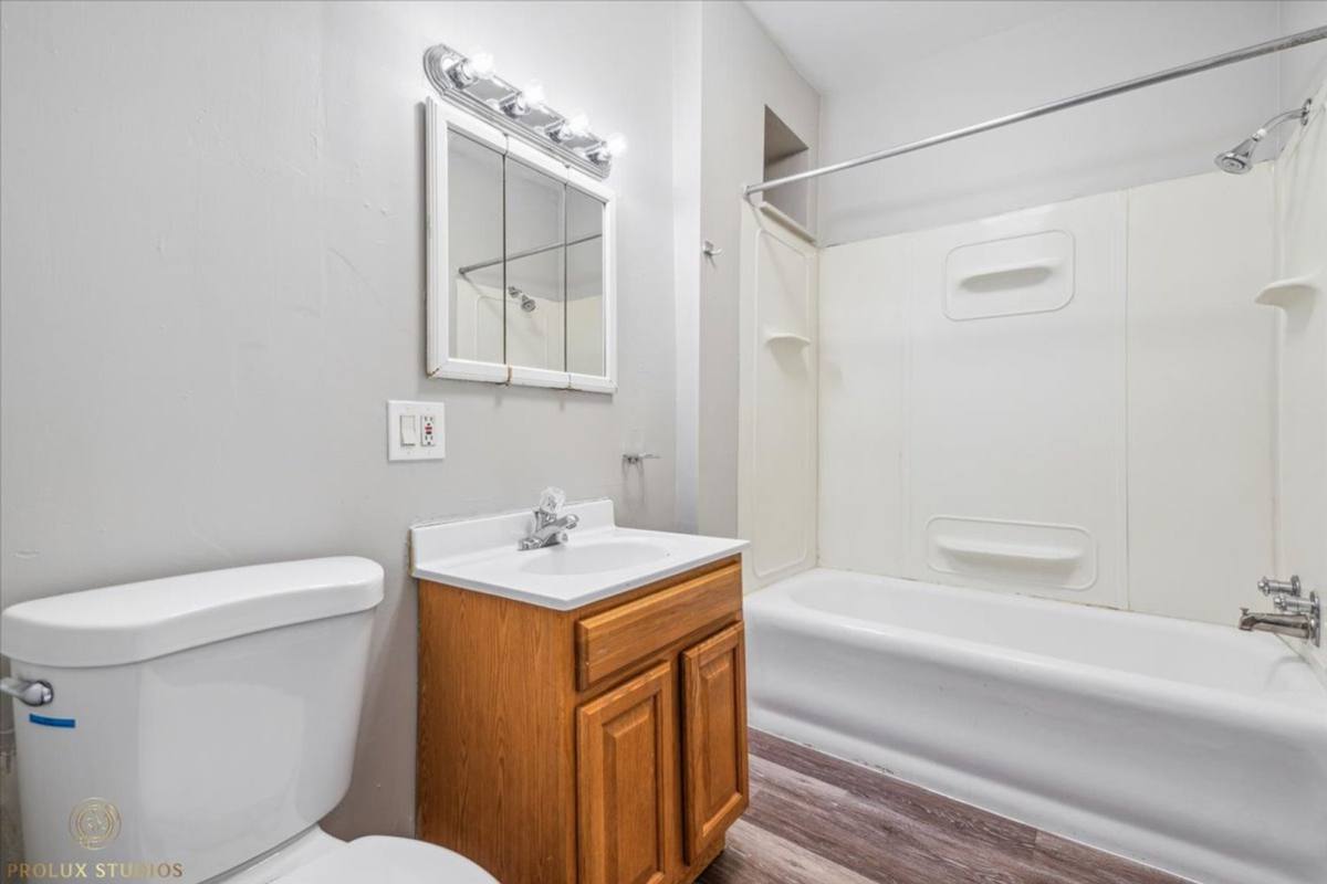 Apartment for rent at 5041 W 18th St #8, Cicero, IL 60804