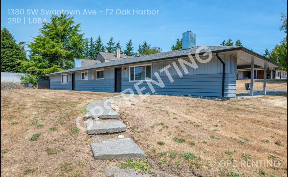 Apartment for rent at 1380 SW Swantown Ave #F2, Oak Harbor, WA 98277