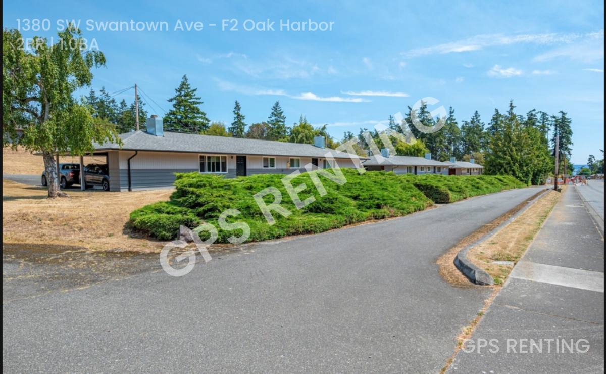 Apartment for rent at 1380 SW Swantown Ave #F2, Oak Harbor, WA 98277