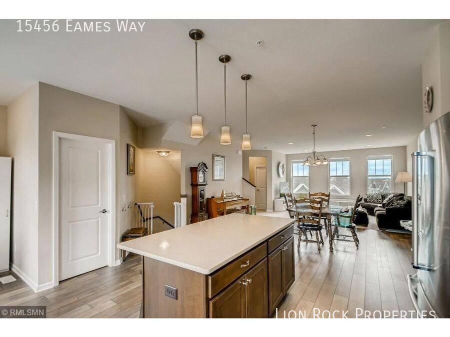Townhouse for rent at 15456 Eames Way, Saint Paul, MN 55124