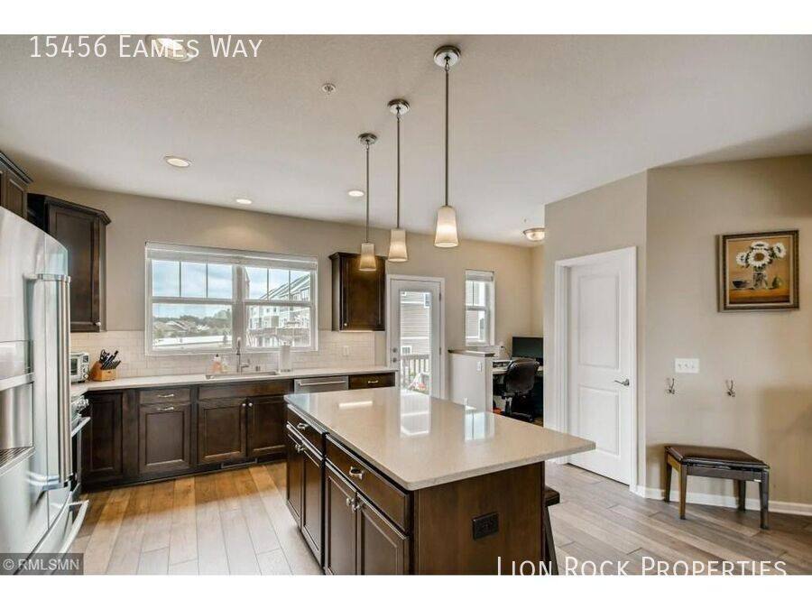 Townhouse for rent at 15456 Eames Way, Saint Paul, MN 55124