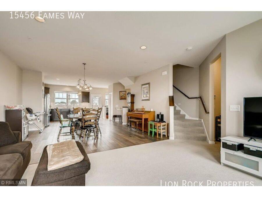 Townhouse for rent at 15456 Eames Way, Saint Paul, MN 55124