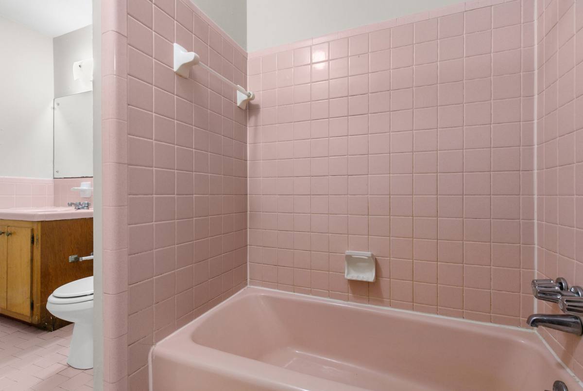 Apartment for rent at 1229 29th St S, Birmingham, AL 35205