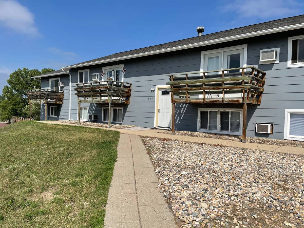 Apartment for rent at 1200 Glacial Dr, Minot, ND 58703