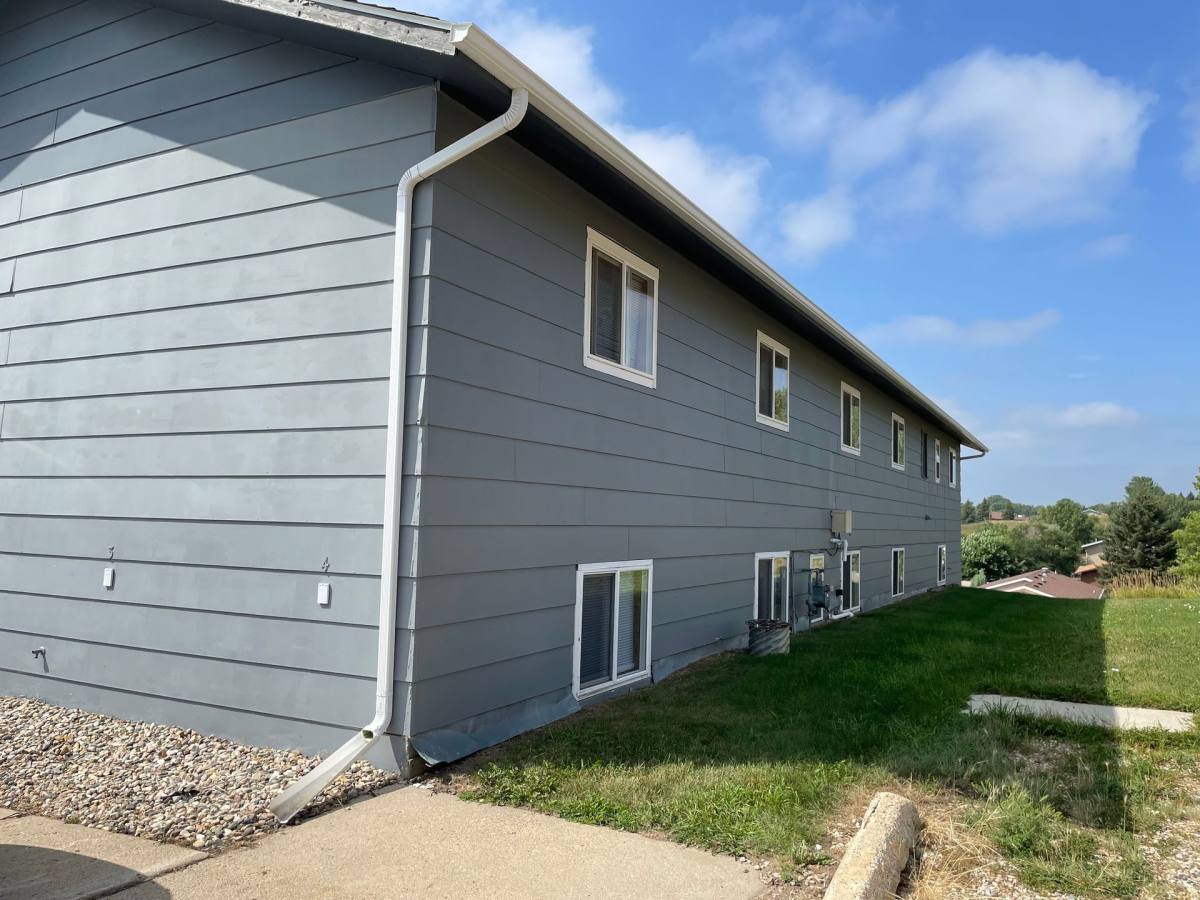 Apartment for rent at 1200 Glacial Dr, Minot, ND 58703