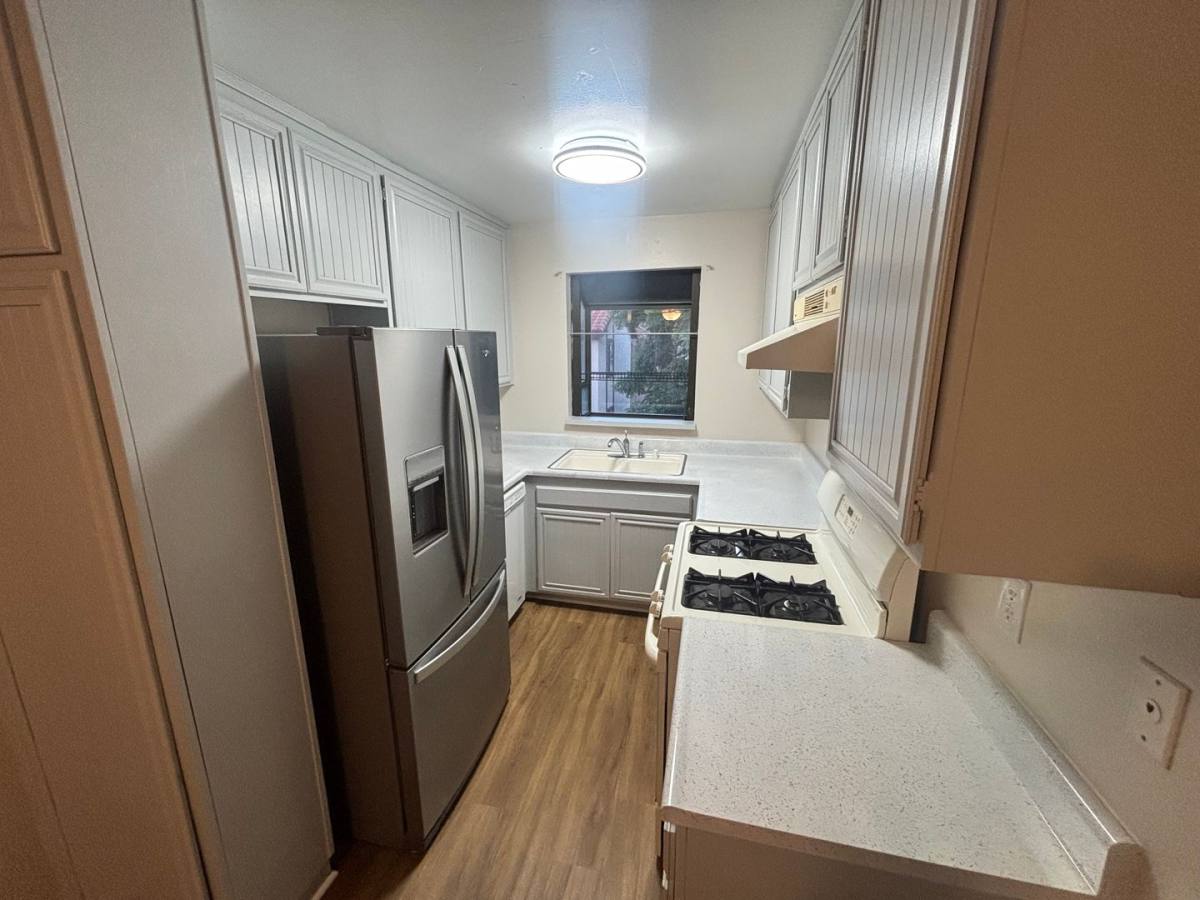 Condo for rent at 27944 Tyler Lane, Canyon Country, CA 91387