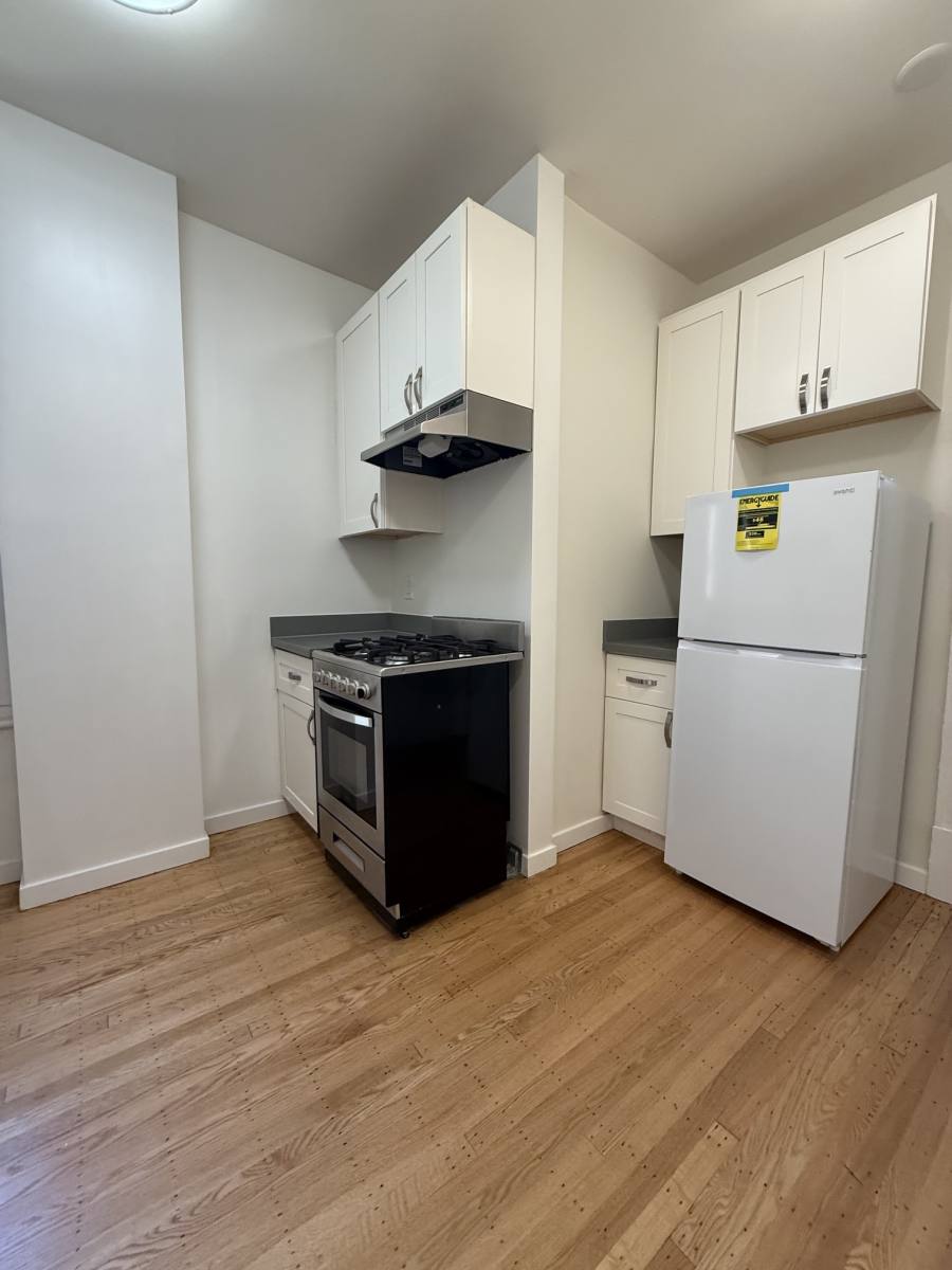 Apartment for rent at 420 Ellis St #508, San Francisco, CA 94102