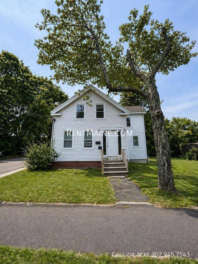 Apartment for rent at 468 Union St #2, Bangor, ME 04401