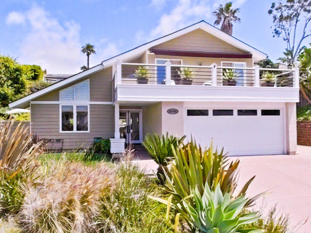 House for rent at 33702 Calle Conejo, San Juan Capistrano, CA 92675