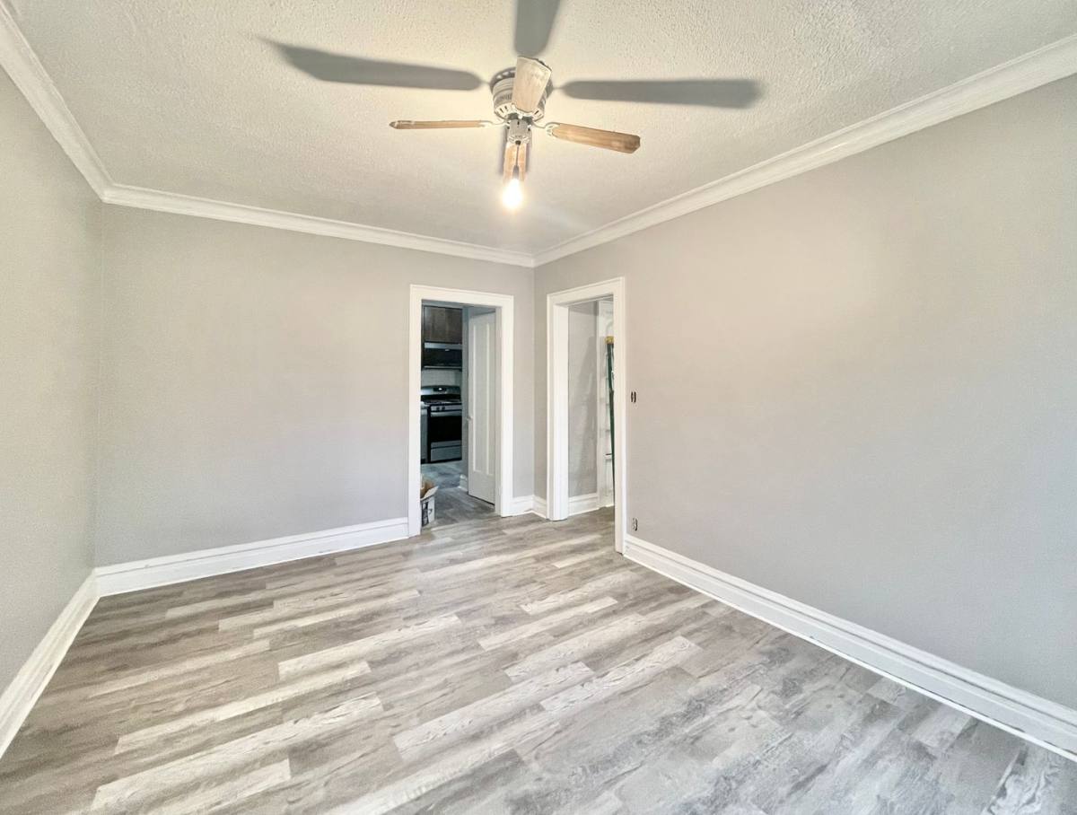 Apartment for rent at 6500 N Leavitt 2204 W Arthur, Chicago, IL 60645
