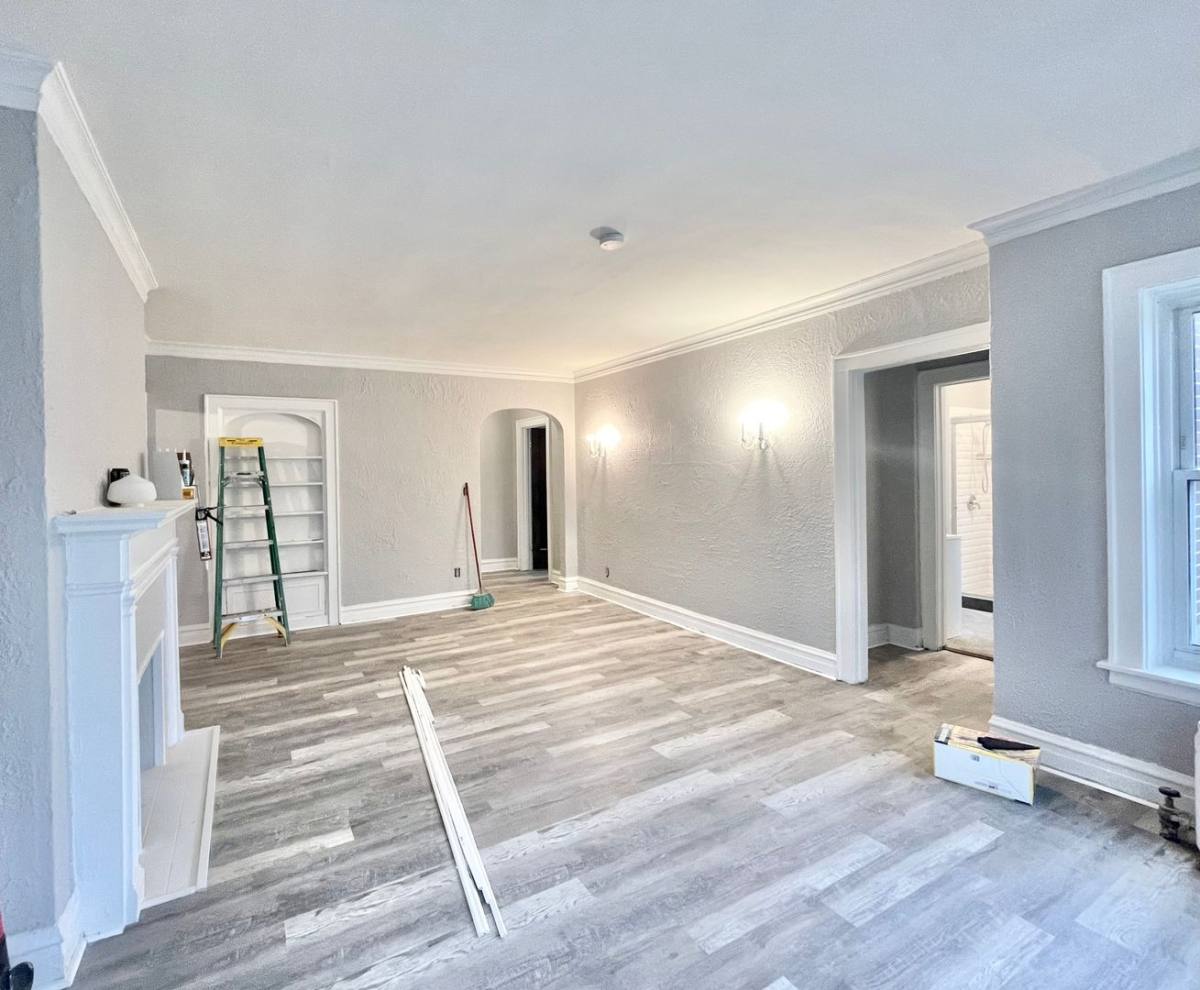 Apartment for rent at 6500 N Leavitt 2204 W Arthur, Chicago, IL 60645