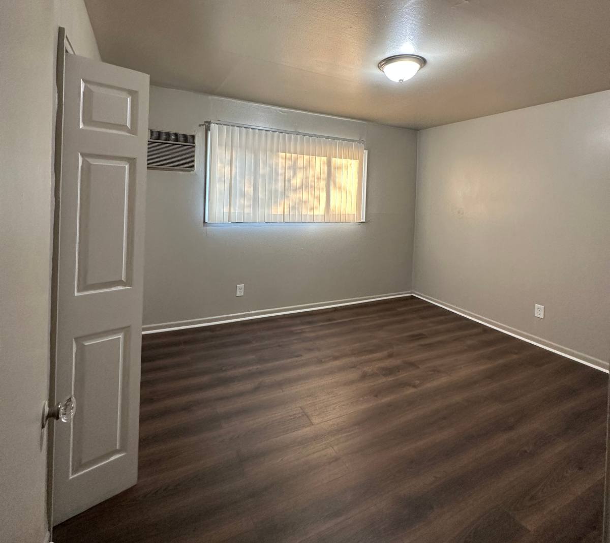 Apartment for rent at 15041 Greenfield #15, Detroit, MI 48227