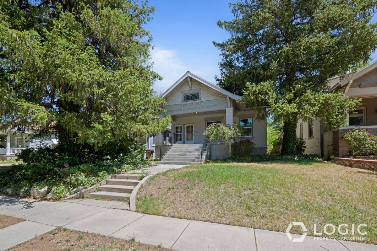 Apartment for rent at 423 S Douglas St #UPSTAIRS, Salt Lake City, UT 84102