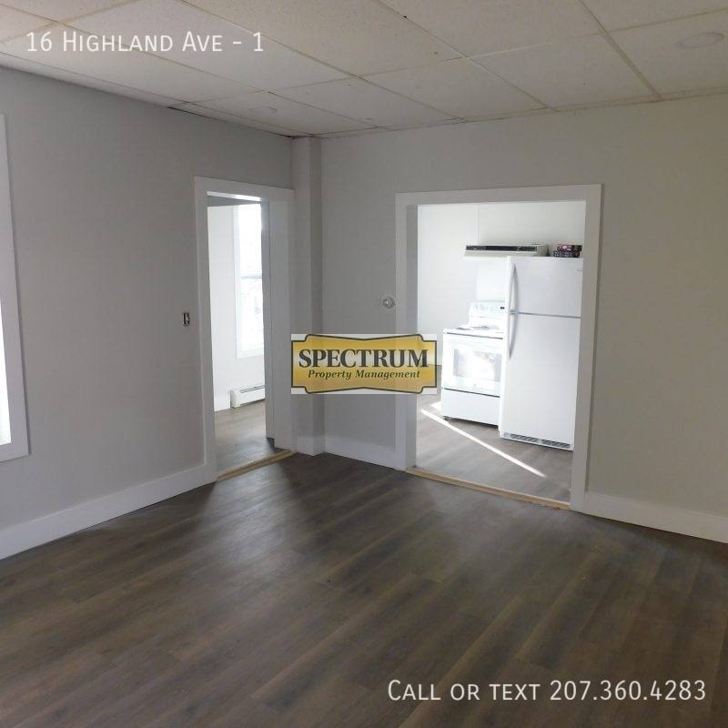 Apartment for rent at 16 Highland Ave #1, Gardiner, ME 04345