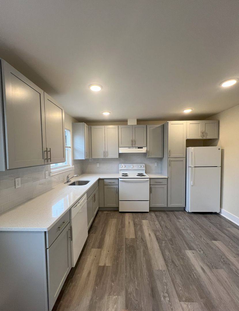 Apartment for rent at 33 Willow Dr, Asbury Park, NJ 07712