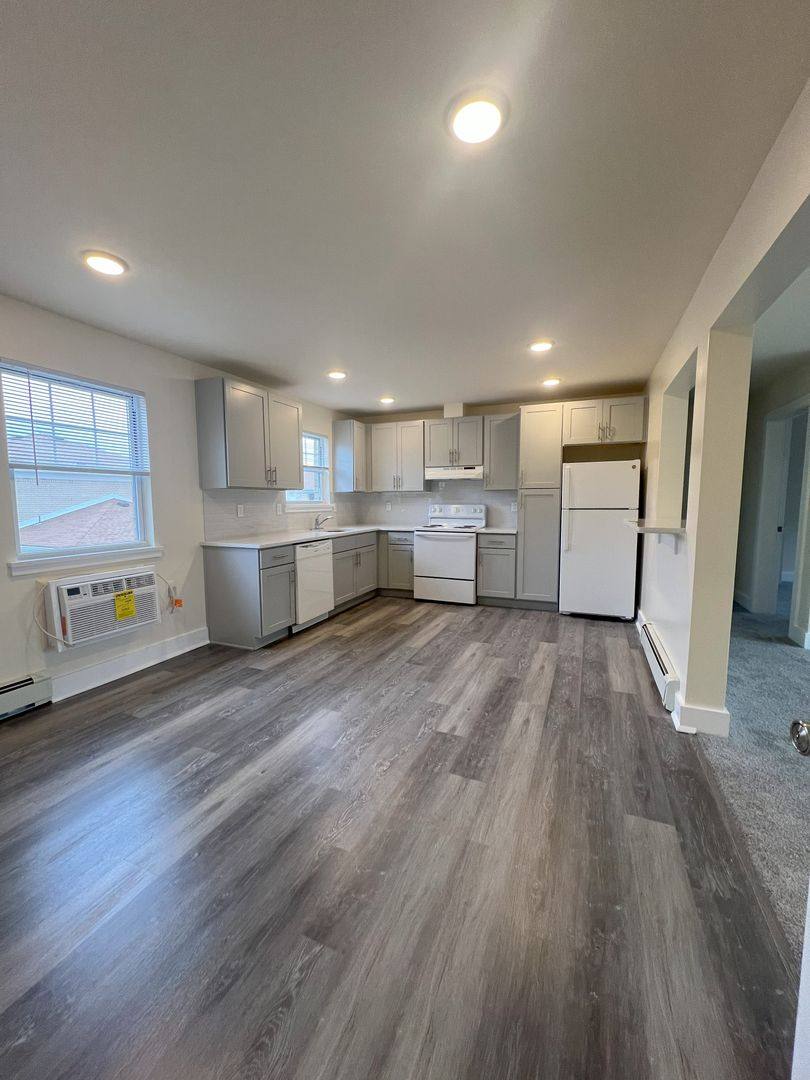 Apartment for rent at 33 Willow Dr, Asbury Park, NJ 07712