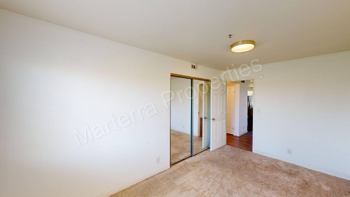 Apartment for rent at 7581 Warner Ave, Huntington Beach, CA 92647