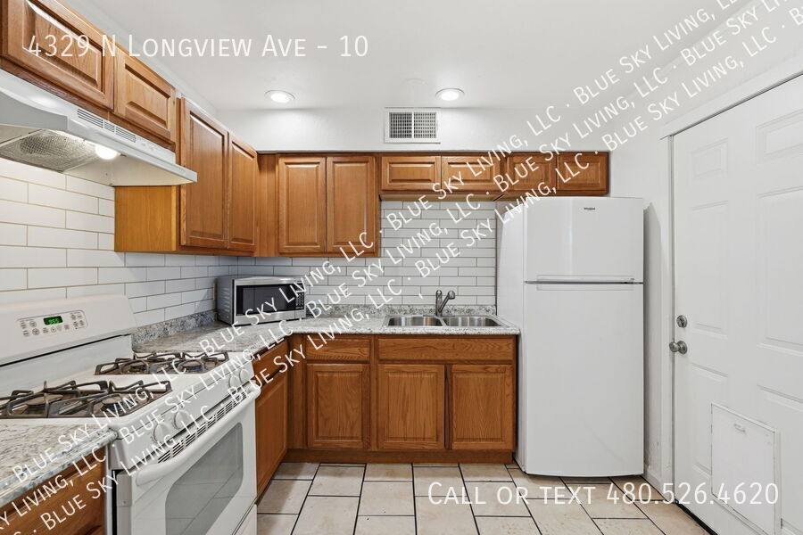 Apartment for rent at 4329 N Longview Ave #10, Phoenix, AZ 85014