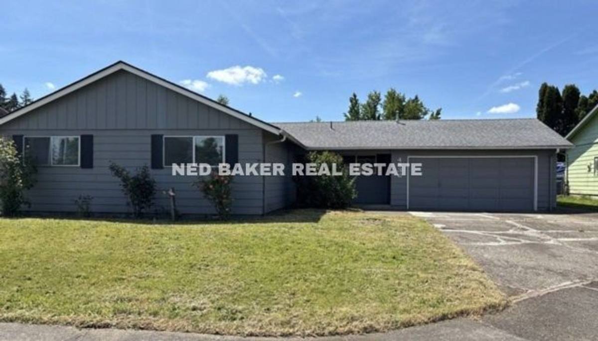 House for rent at 4836 Tanglewood Court SE, Salem, OR 97317