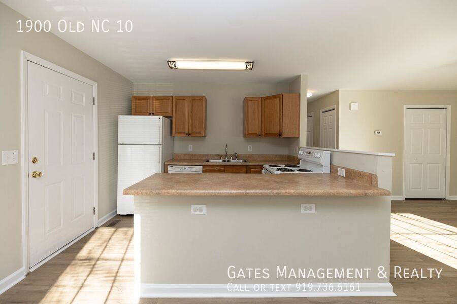 Apartment for rent at 1900 Old Nc #10, Hillsborough, NC 27278