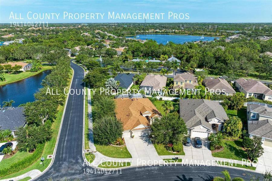 House for rent at 7603 Charleston St, Bradenton, FL 34201