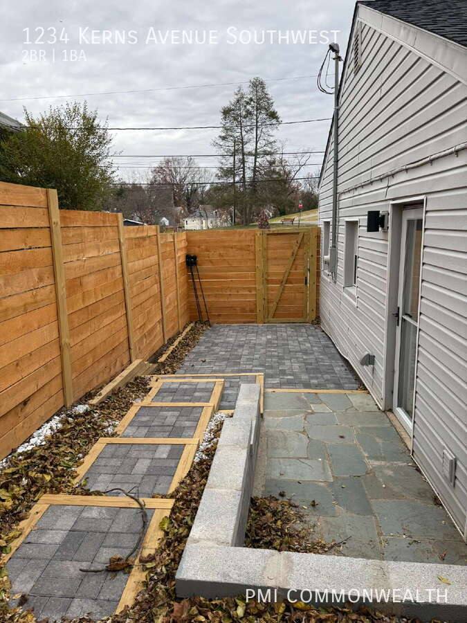 House for rent at 1234 Kerns Ave SW, Roanoke, VA 24015