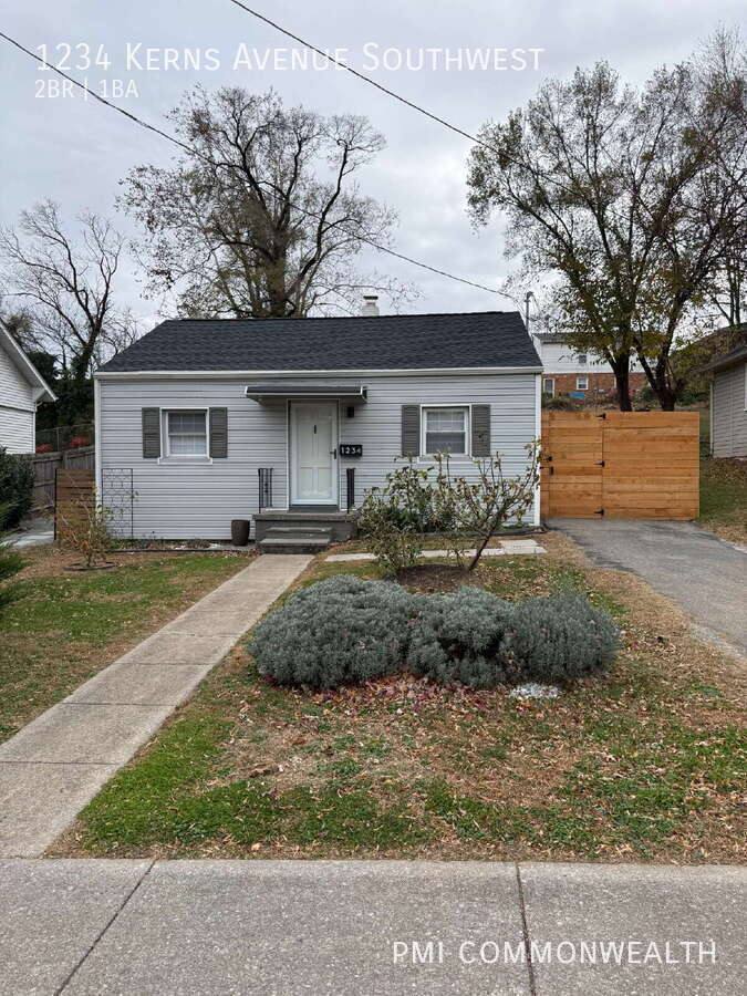House for rent at 1234 Kerns Ave SW, Roanoke, VA 24015