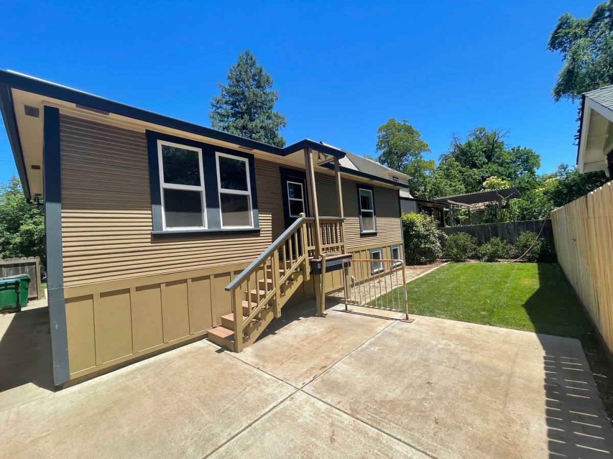 House for rent at 1318 Salem St, Chico, CA 95928