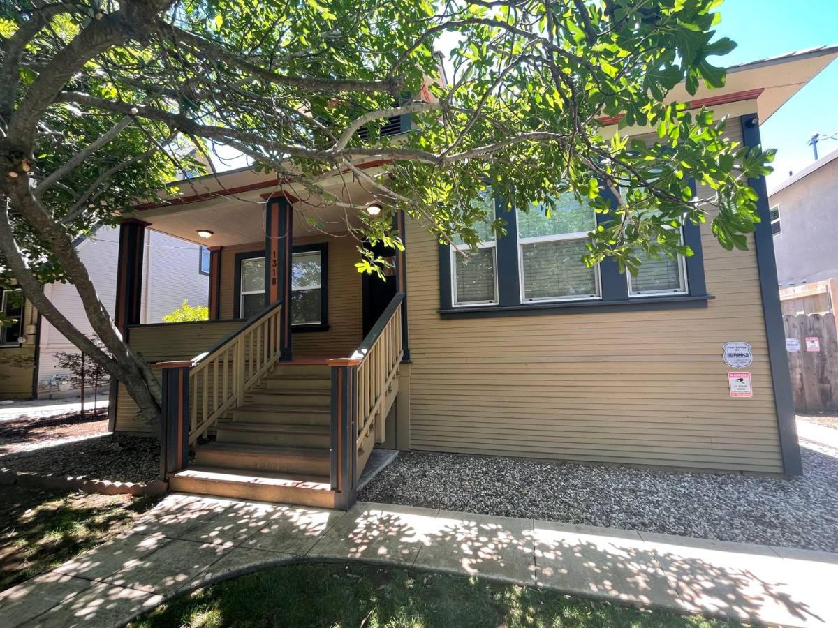 House for rent at 1318 Salem St, Chico, CA 95928