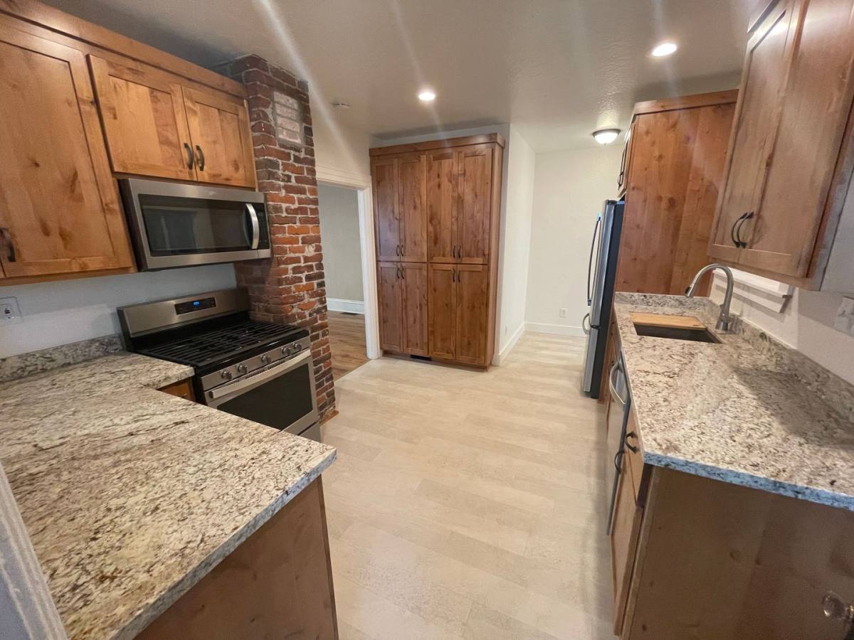 House for rent at 1318 Salem St, Chico, CA 95928