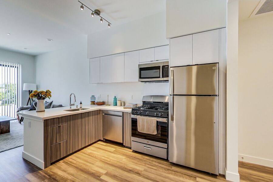 Apartment for rent at 950 63rd St #309, Emeryville, CA 94608