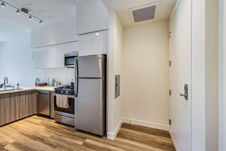 Apartment for rent at 950 63rd St #309, Emeryville, CA 94608